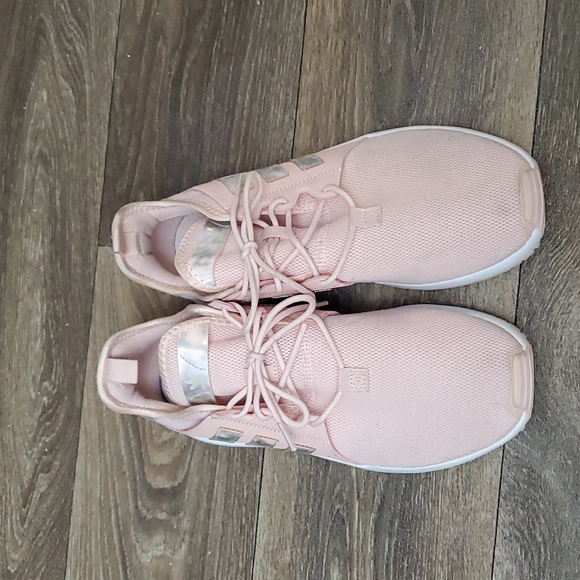 Adidas - Picture 1 of 4